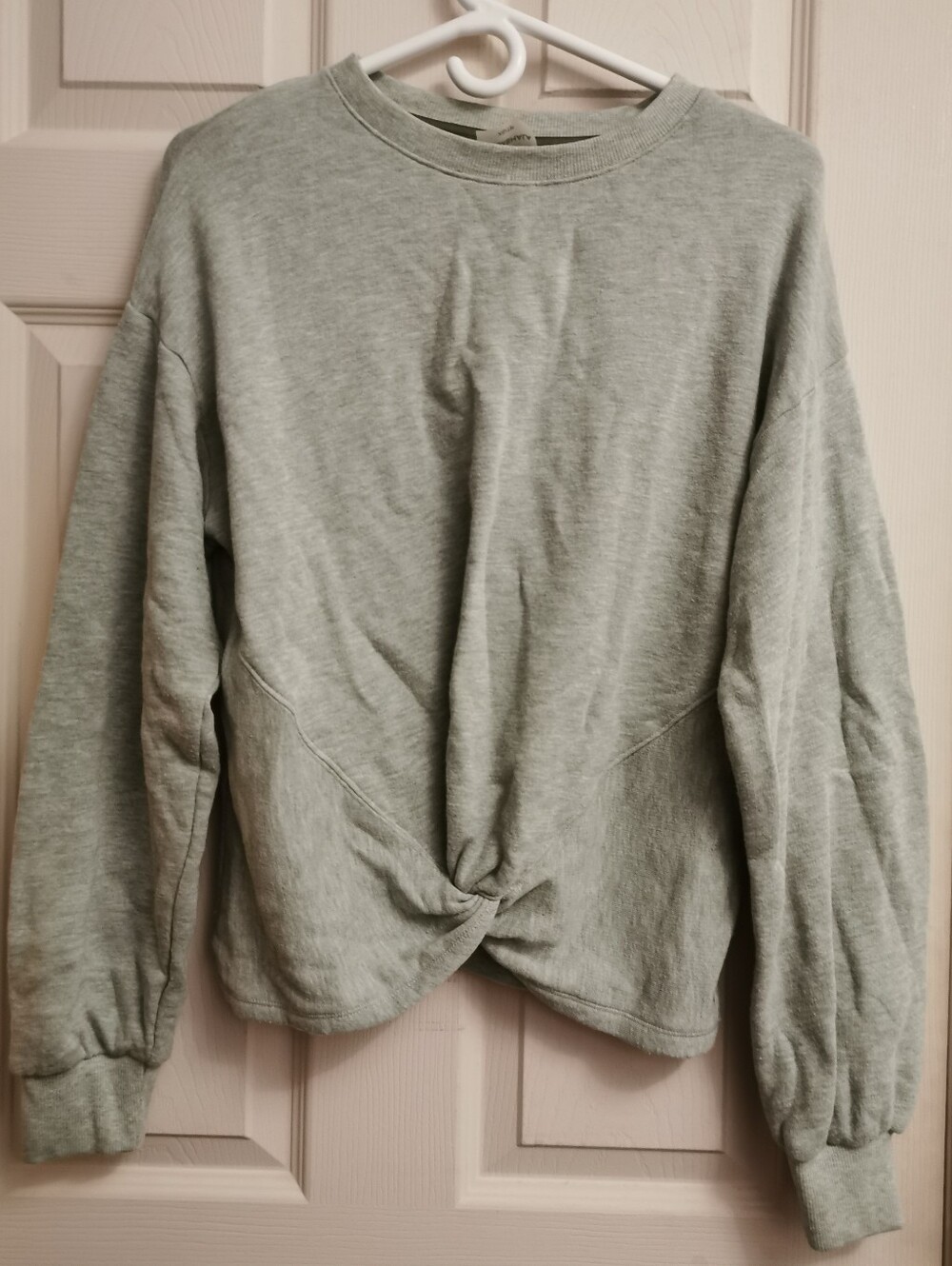 Shambhala casual Twist-Front Women's Sweater - Light Gray